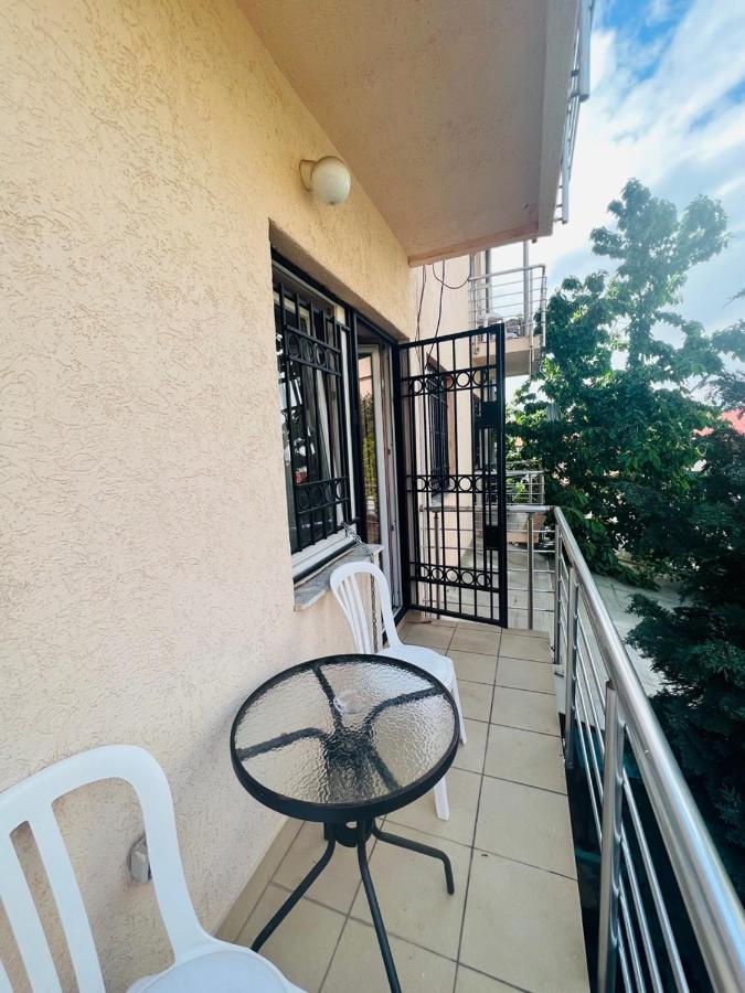 Guest House Velania بريشتاين المظهر الخارجي الصورة