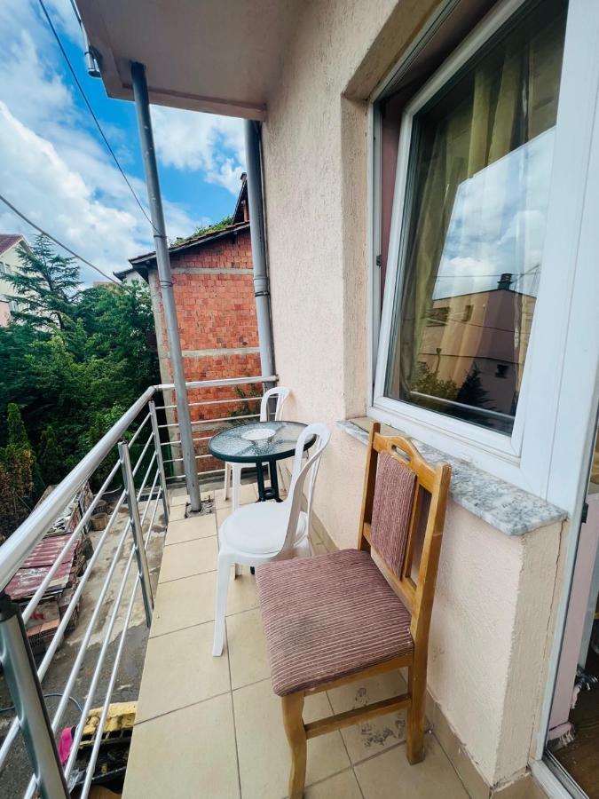 Guest House Velania بريشتاين المظهر الخارجي الصورة