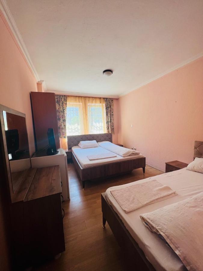 Guest House Velania بريشتاين المظهر الخارجي الصورة